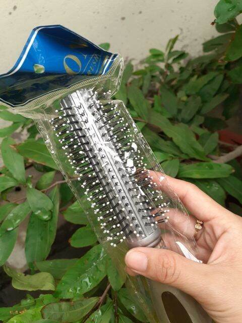 Lược tròn chải tóc xoăn,tóc uốn SaLon (Màu xám)