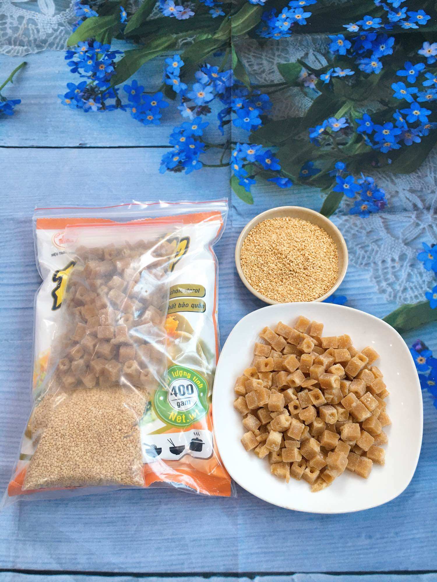 Set bột làm bánh trôi tiện lợi (Bột béo, đường trôi nước, vừng rang)