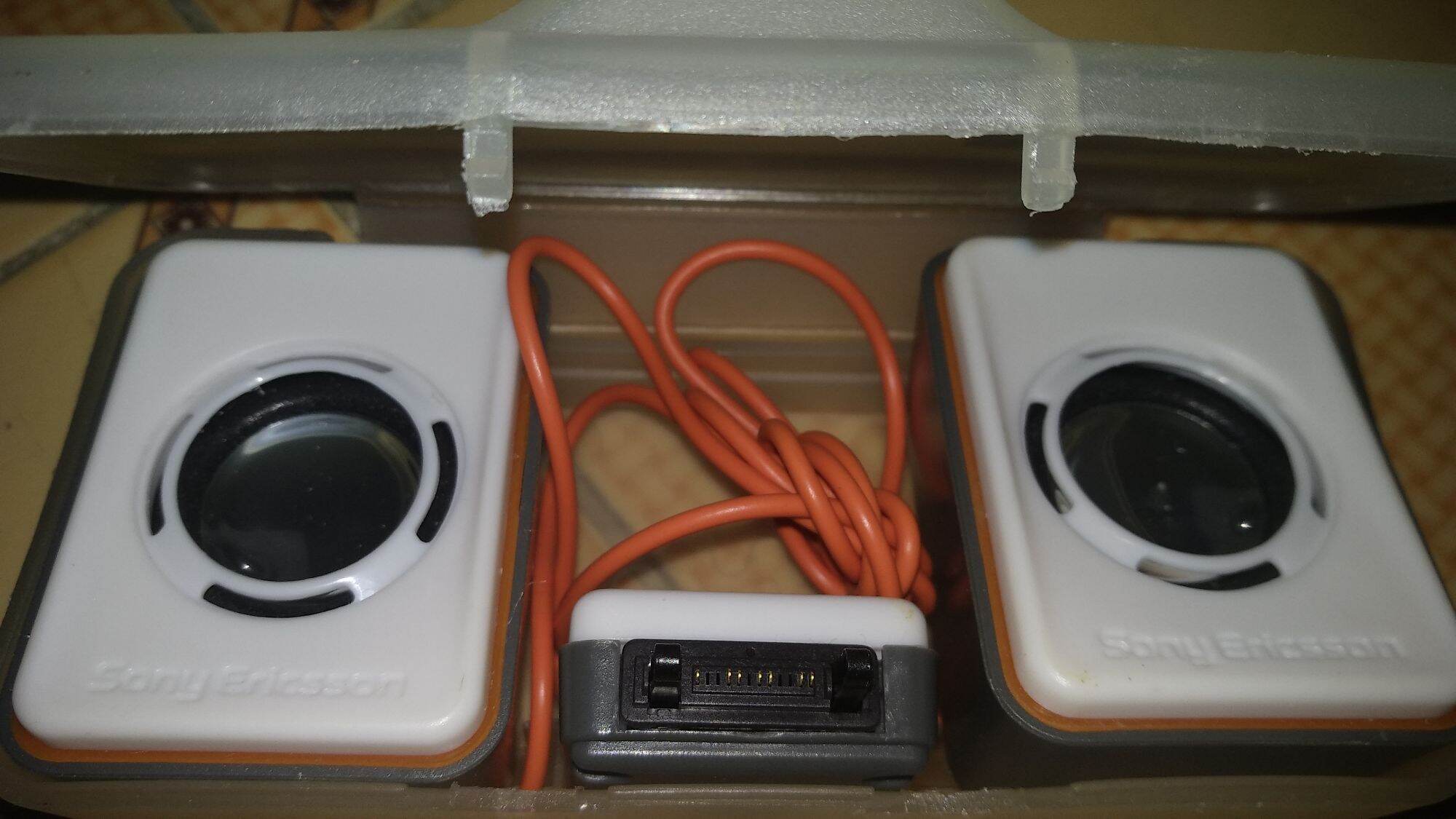 Loa nghe nhạc Sony Ericsson Walkman MPS 60