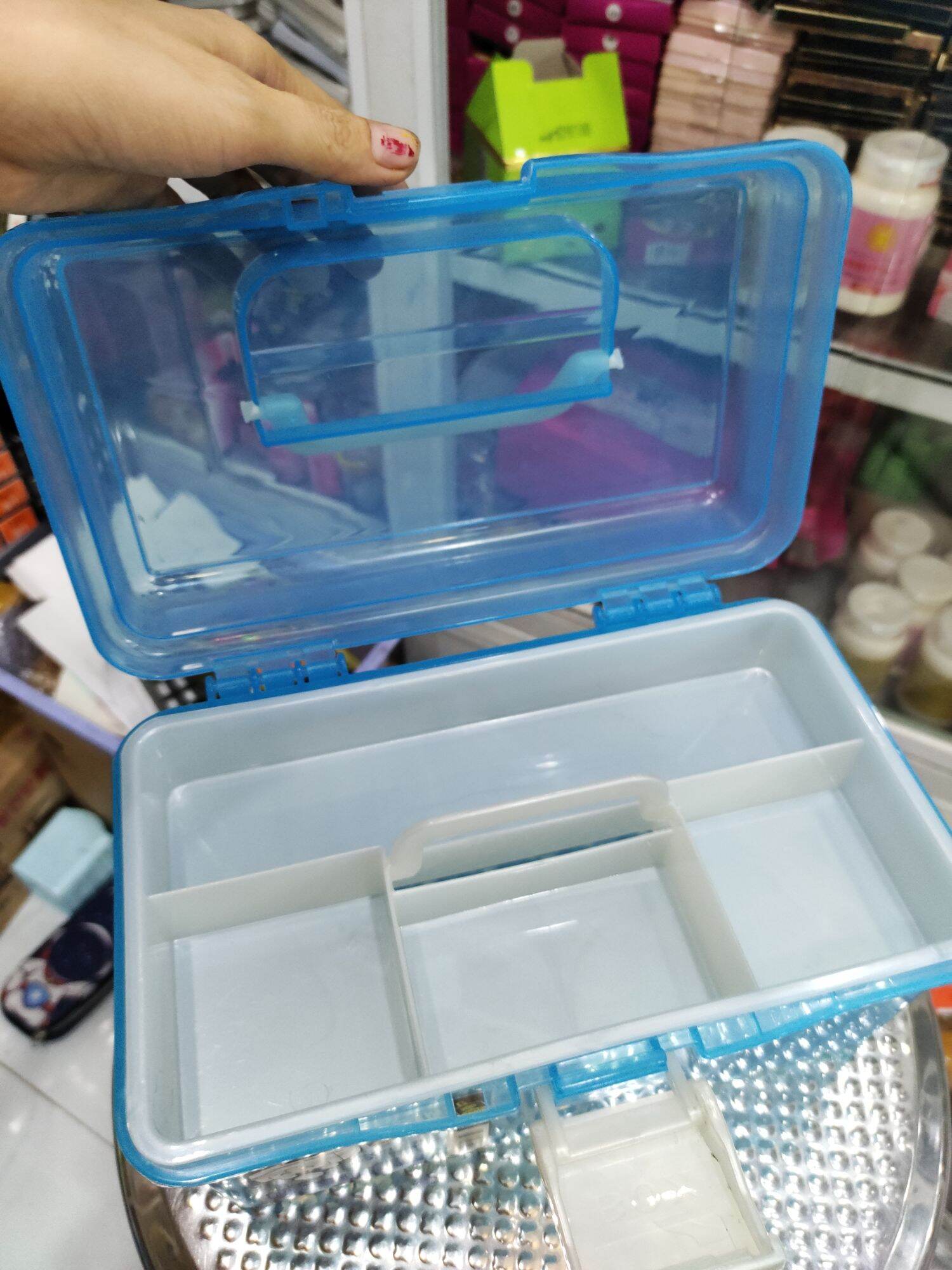 Hộp đựng đồ trang điểm