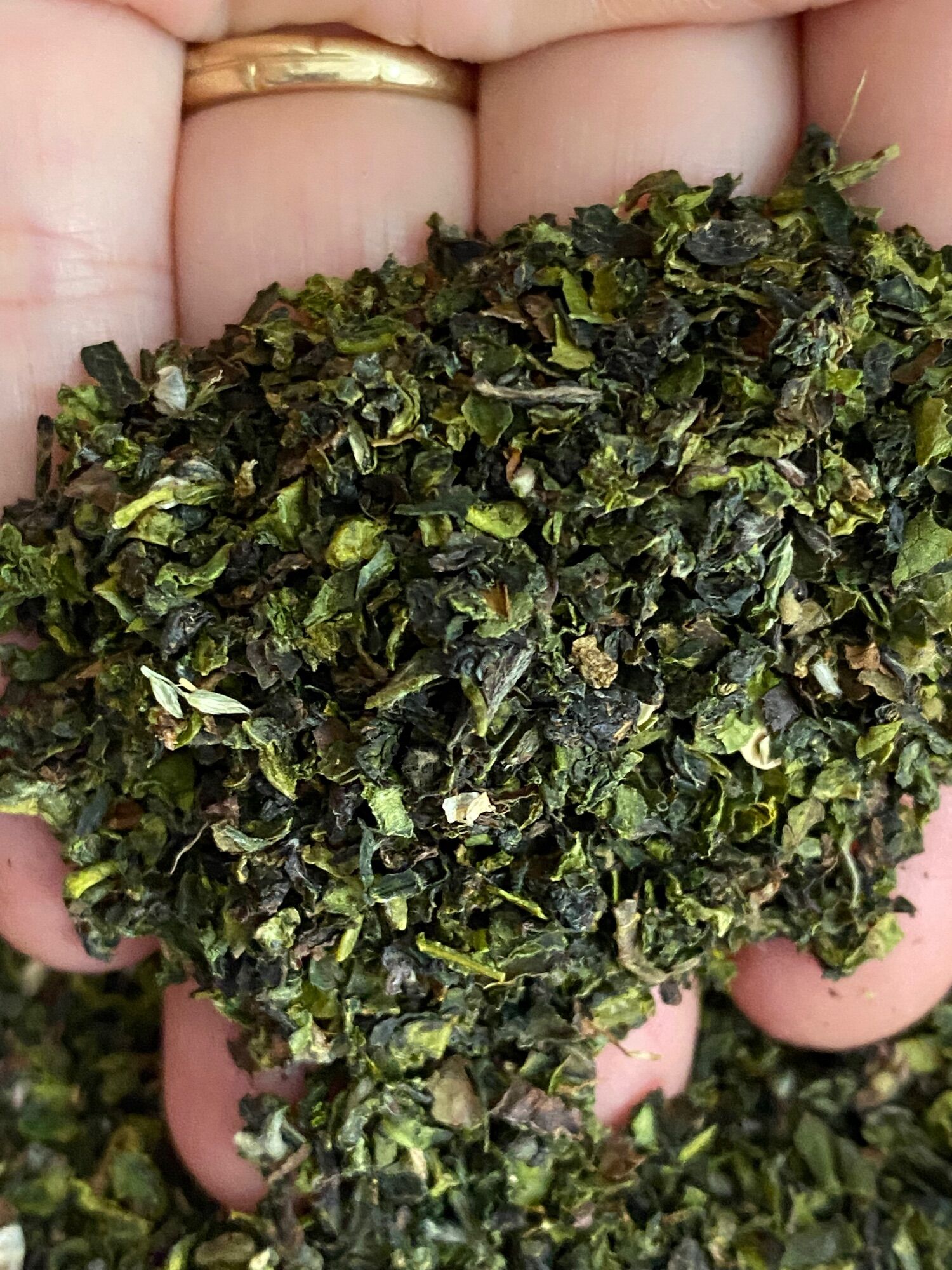 Trà xanh Bảo Lộc Trà Oolong (Ô long) tấm 1kg