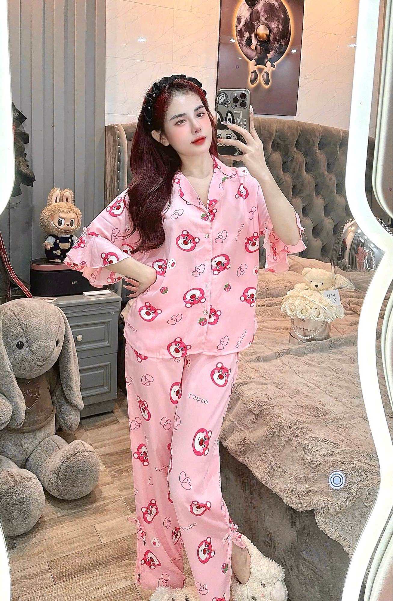 Bộ Pijama tay loe quần dài lụa xước ánh kim .. lụa Maingo ko nhăn size  40-60kí  bộ lụa mềm mịn mướt