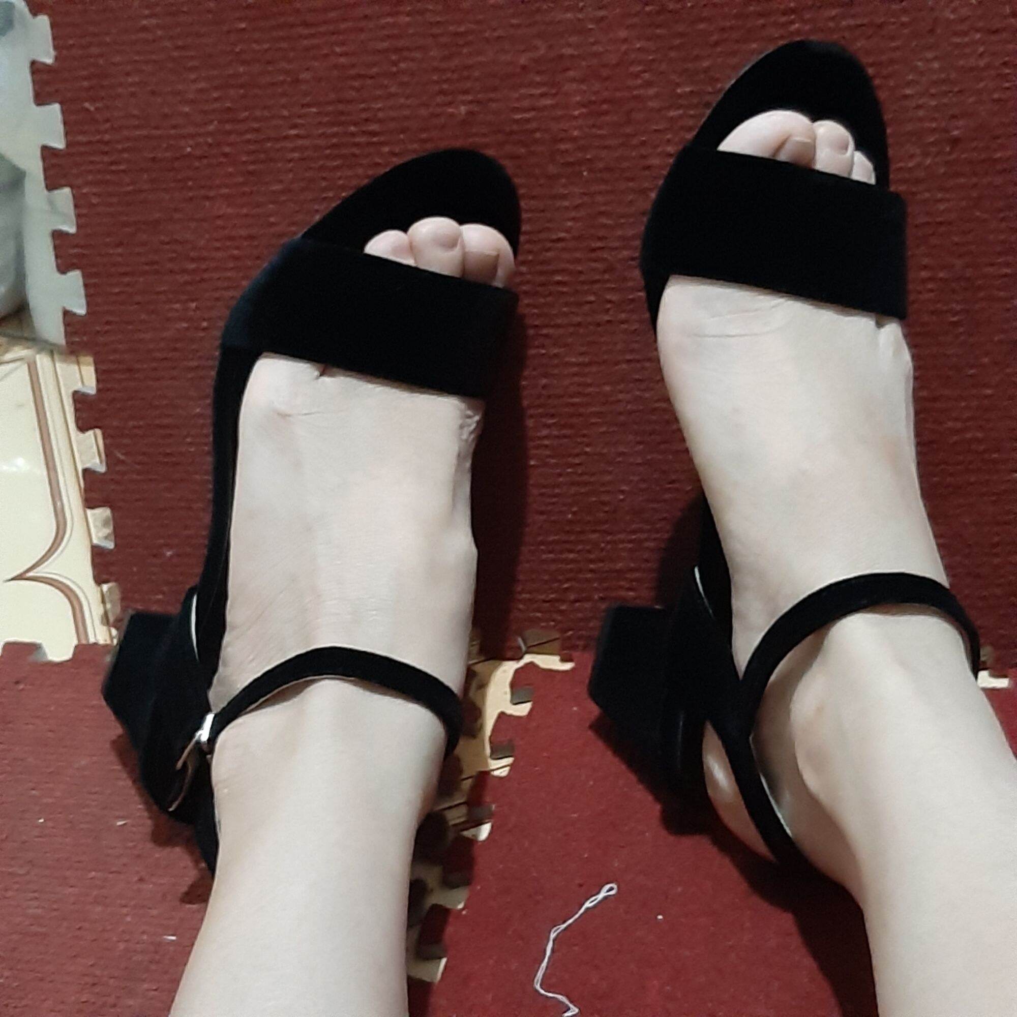 Sandal gót vuông 5p nhung cực xinh