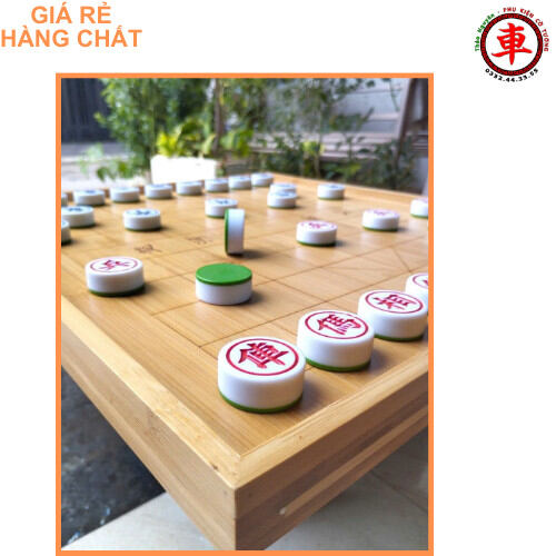 Combo bàn cờ gỗ trúc + cờ tướng đế xanh