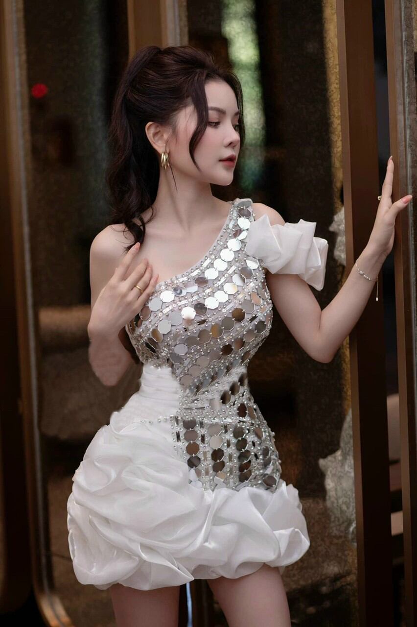 ĐẦM BODY DÚN BÈO ĐÁ GƯƠNG