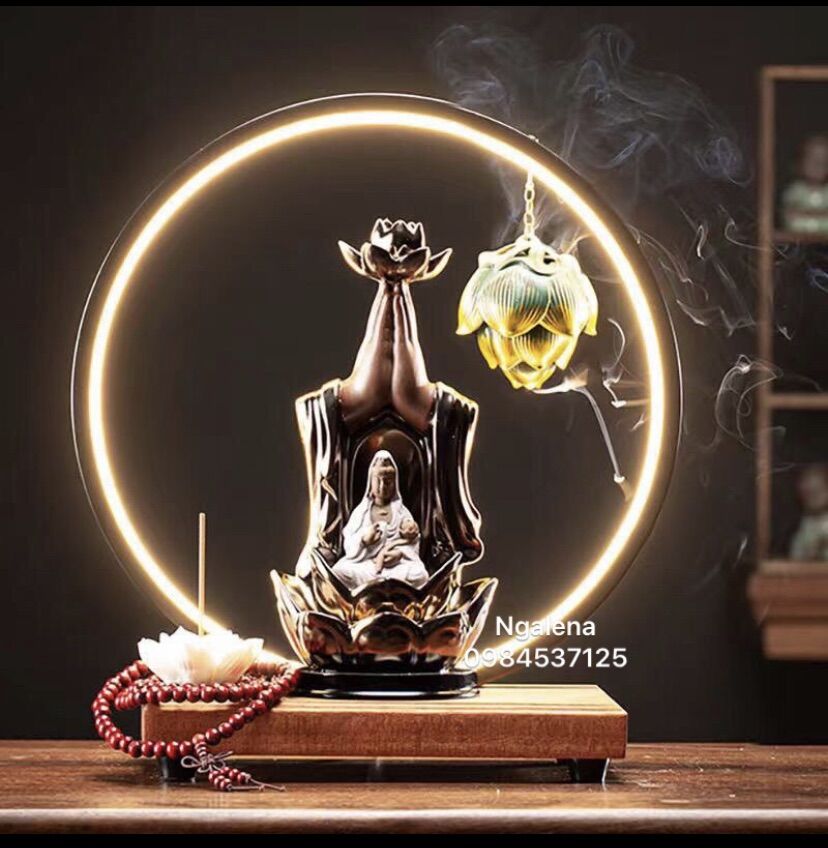 Thác khói trầm hương Phật thủ quan âm (kèm 5 nụ trầm)