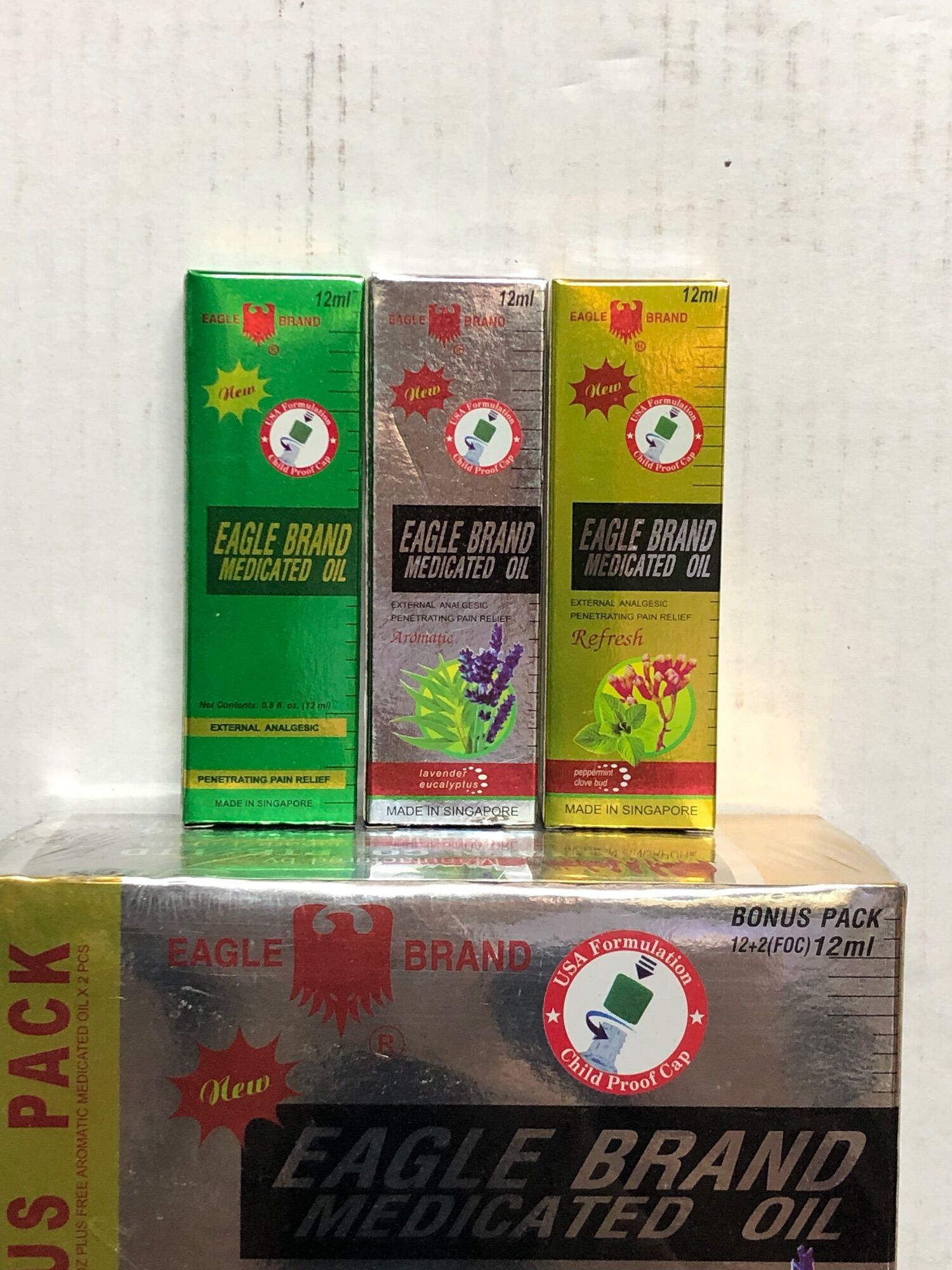 Dầu gió xanh con ó dạng lăn chai 10ml