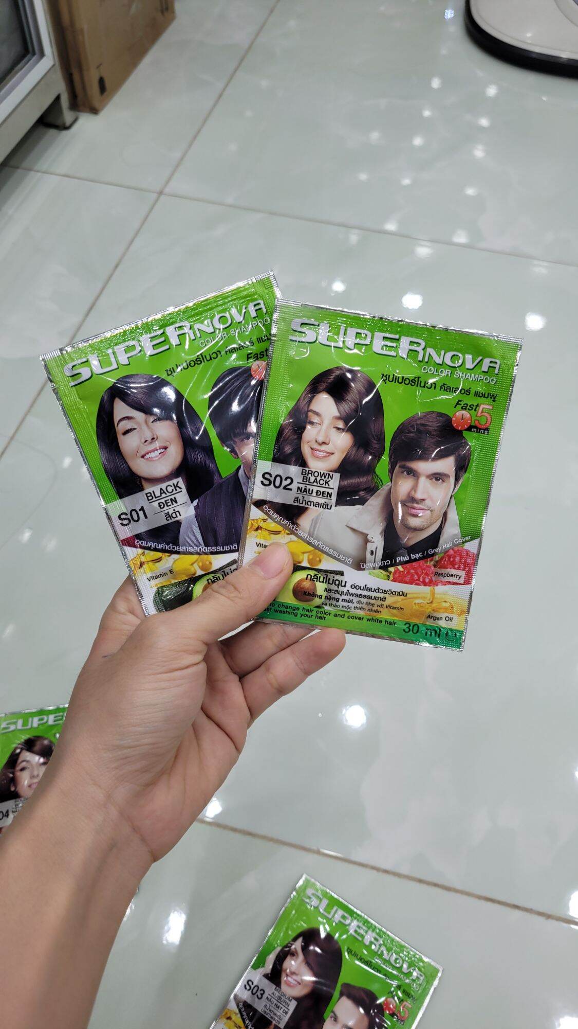 [HỘP 12 GÓI] Dầu gội nhuộm SUPERNOVA 4 màu