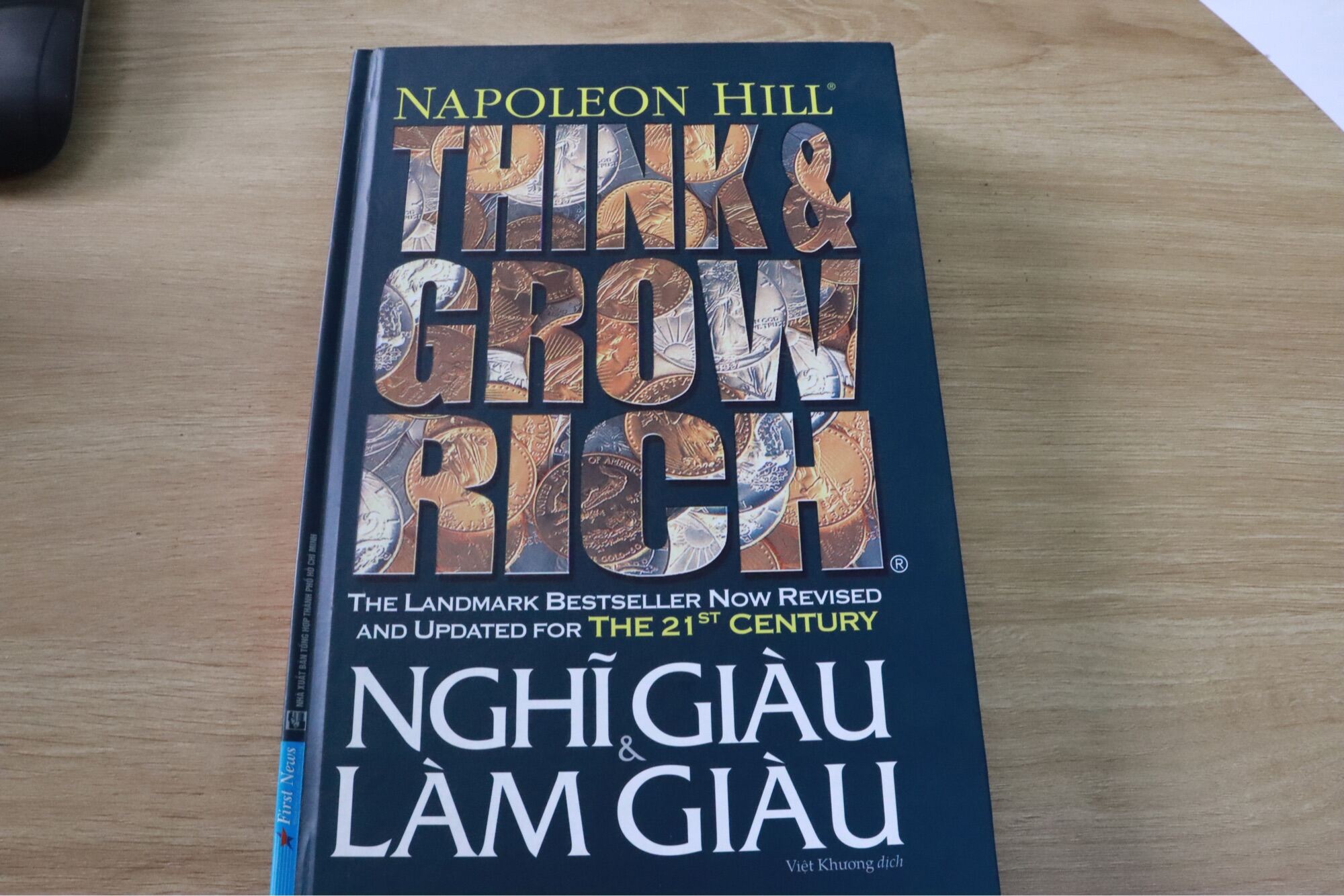 Nghĩ giàu làm giàu