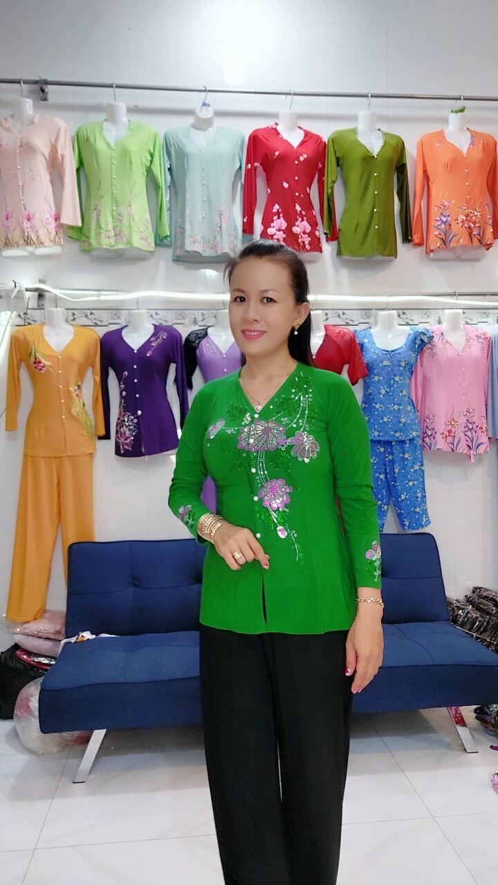 Áo Bà Ba Đính Đá
