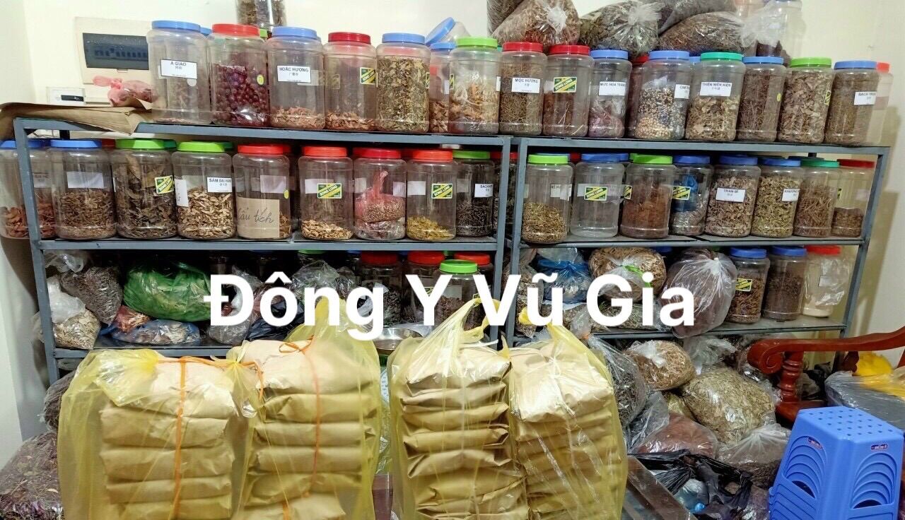 Đỗ trọng khô loại 1 đẹp 1kg