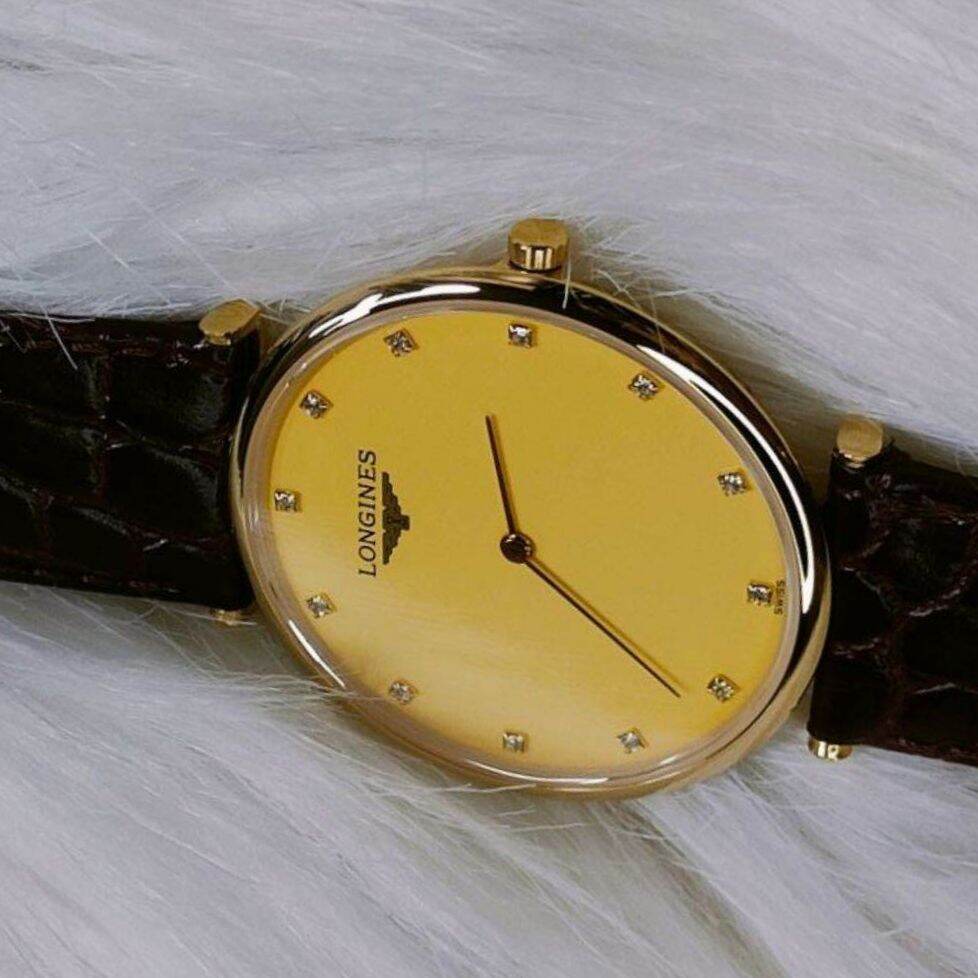 Đồng hồ nam dây da sấu.Size 40mm