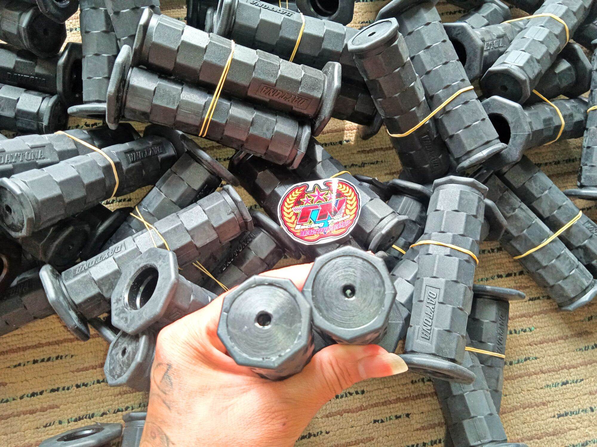 Bao tay nắm DAYTONA đời đầu siêu êm