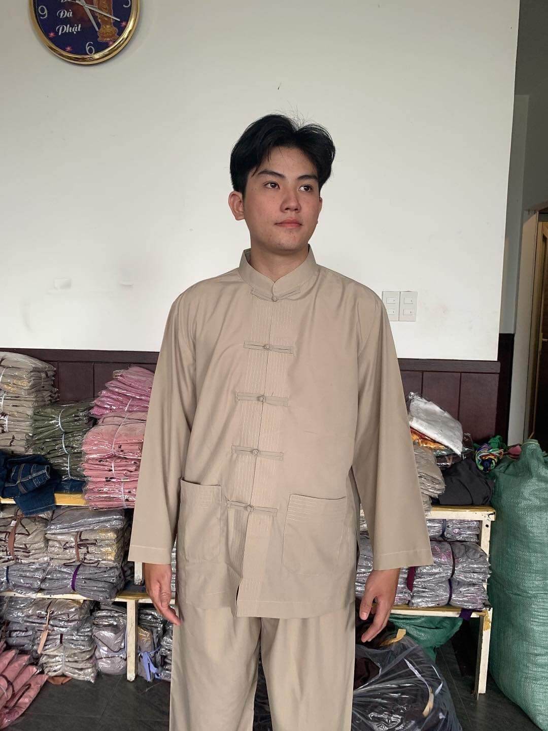 đồ nam đi chùa#bộ nam Phật tử#lãnh tụ nam