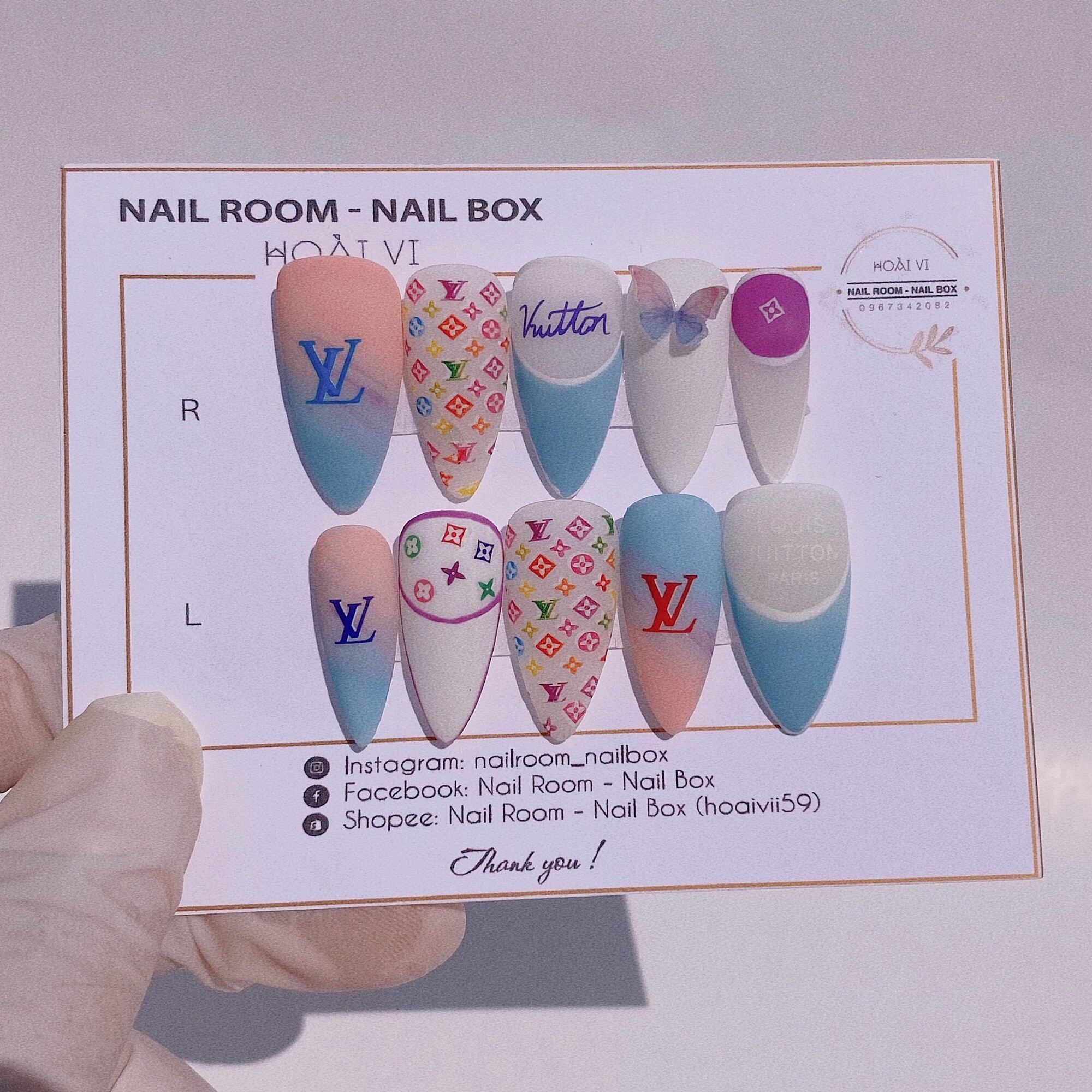 Nail Box Móng Úp Thiết Kế Thương Hiệu Lv