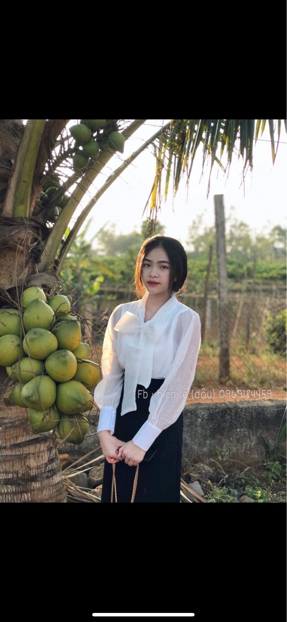 Set váy xẻ + áo kiểu cột nơ to
