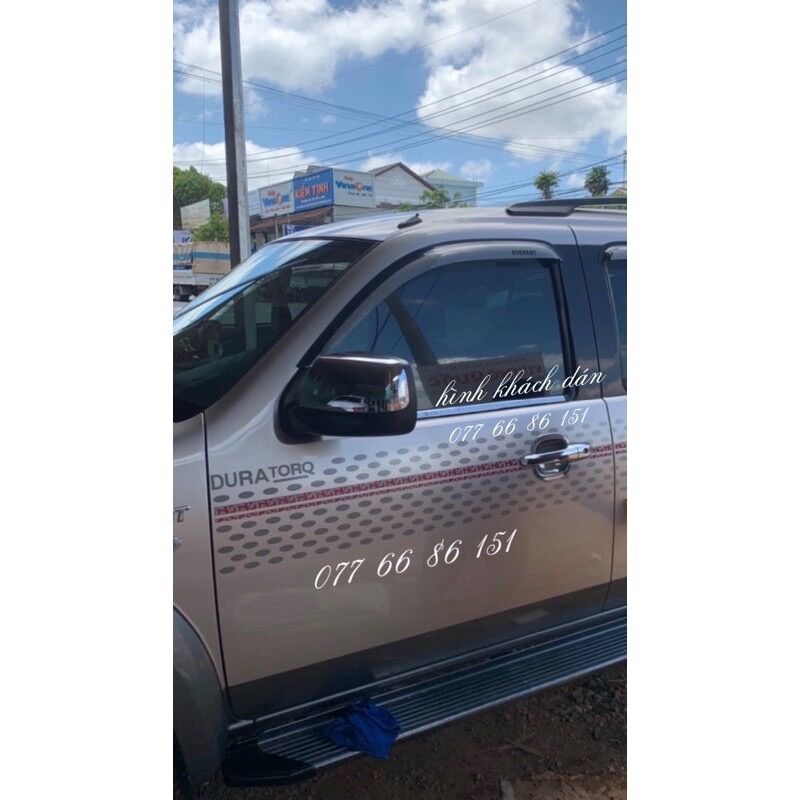 Tem Dán Sườn Xe Ford Everest