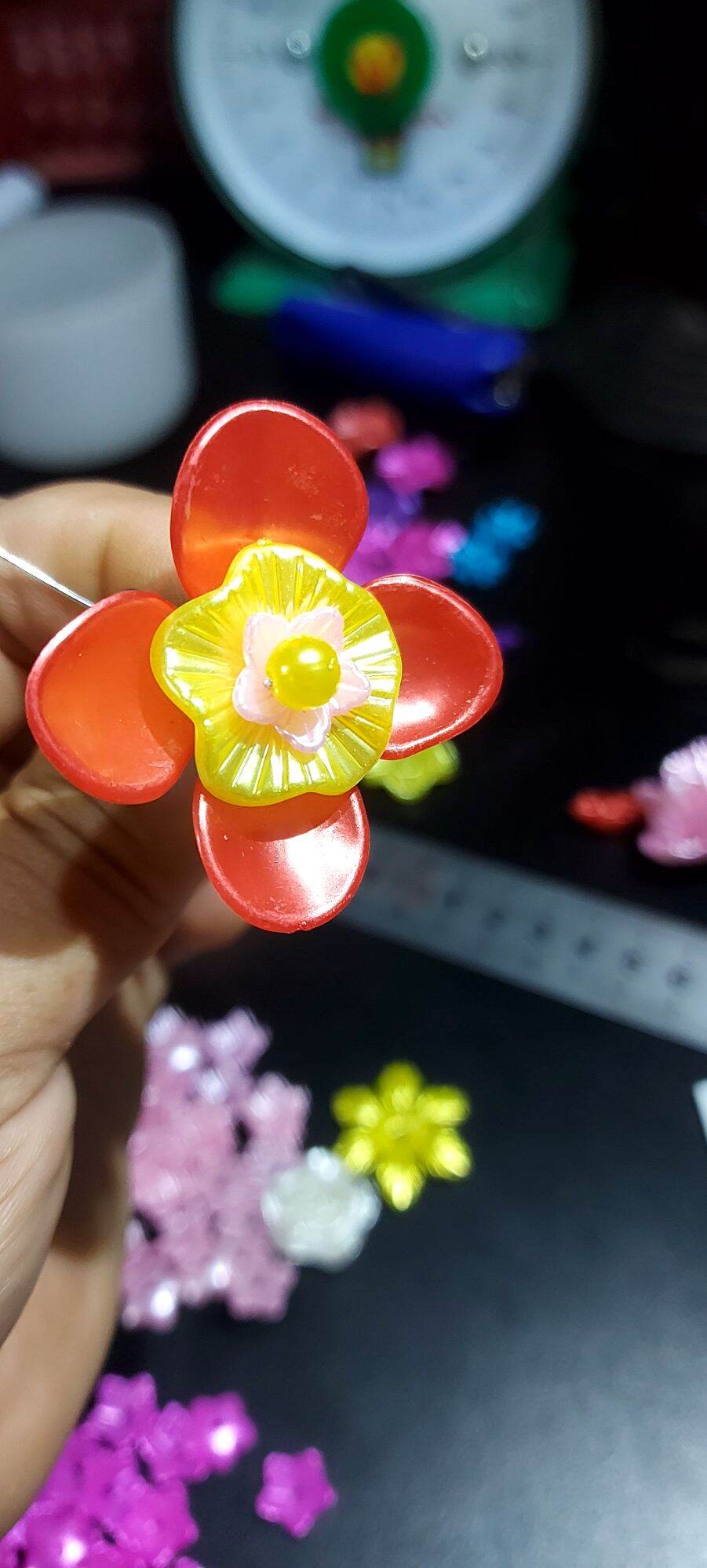 Hạt Acrylic hoa sao cánh tròn 2 cm