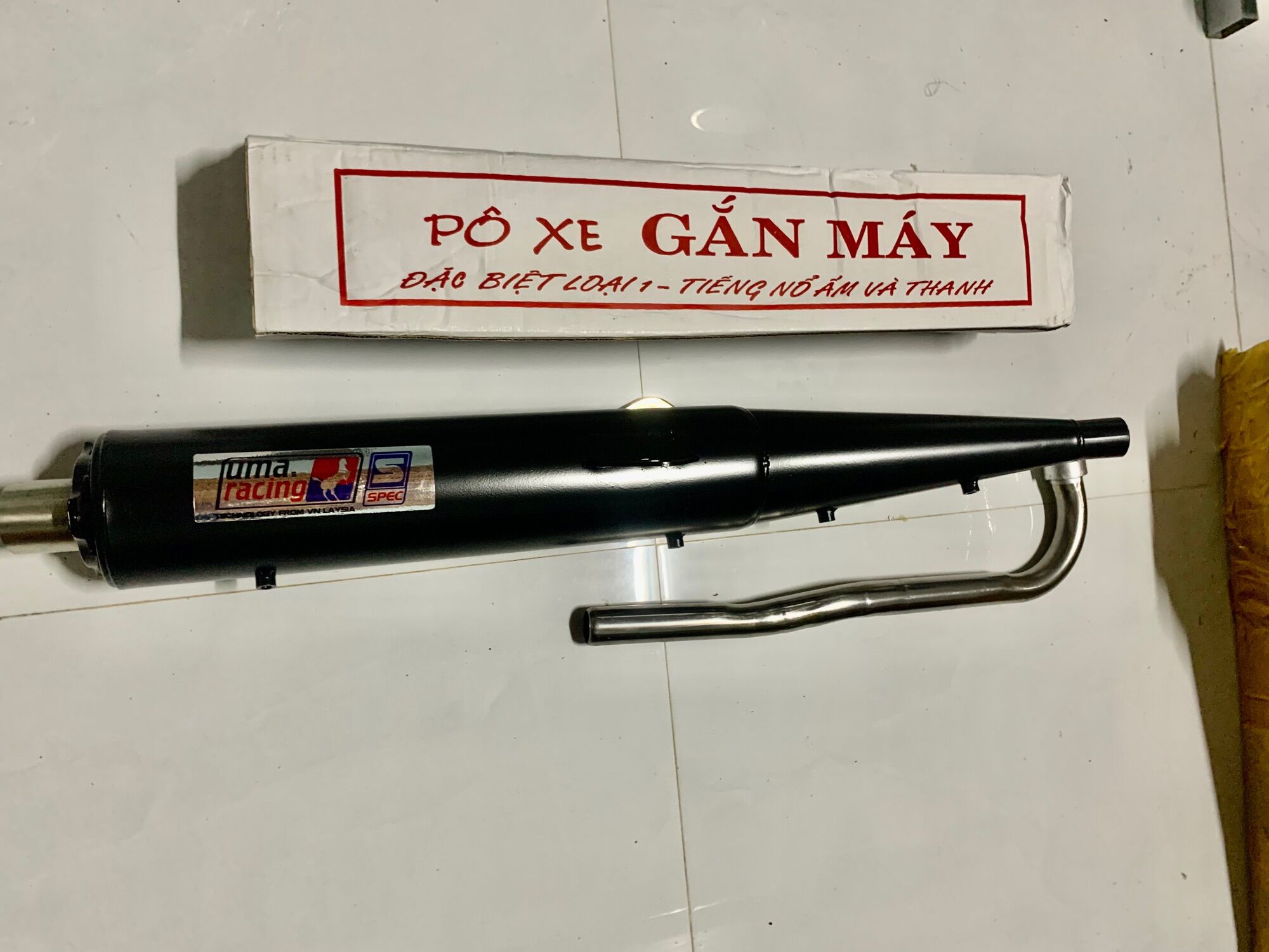 Pô uma v4 luôn CỔ gắn xe sirius xăng cơ