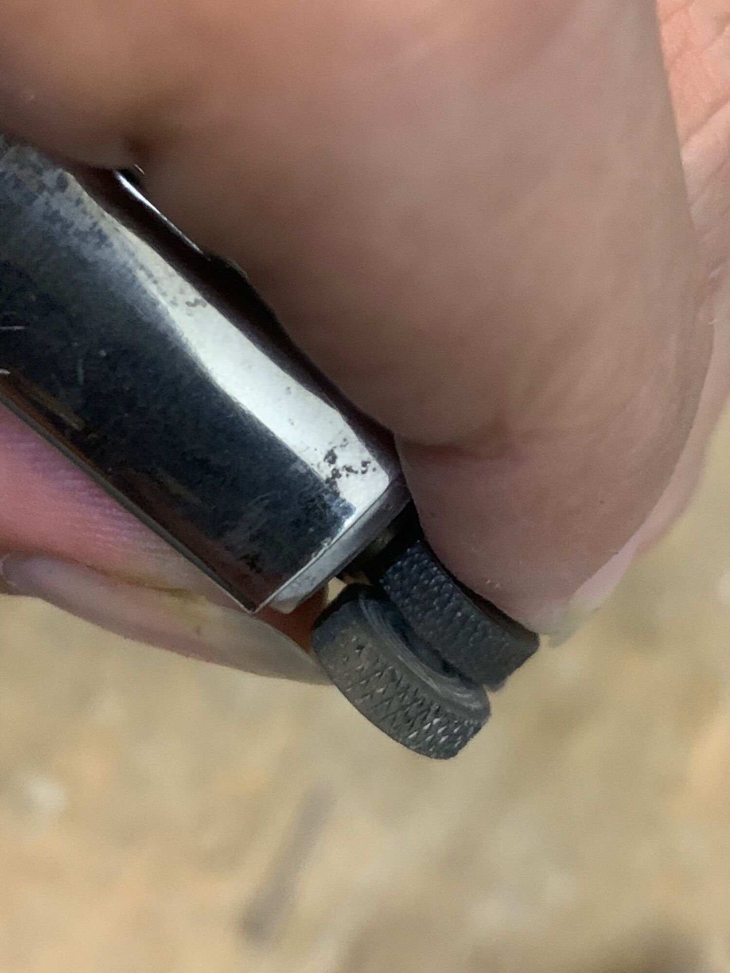 Zippo Bánh xe zippo răng xéo răng vây cá Thiết kế dày và rộng Phù hợp với Zippo