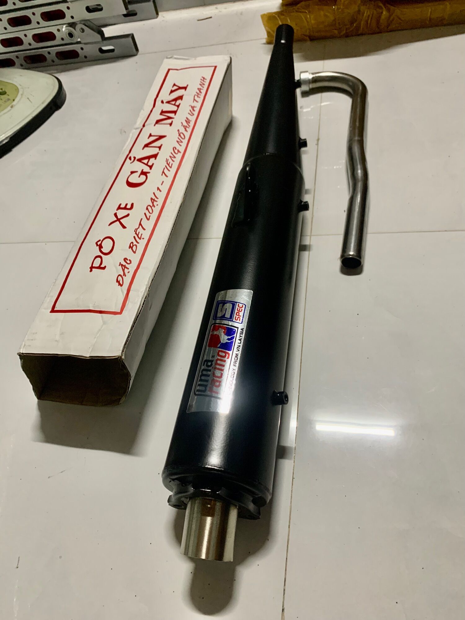 Pô uma v4 luôn CỔ gắn xe sirius xăng cơ