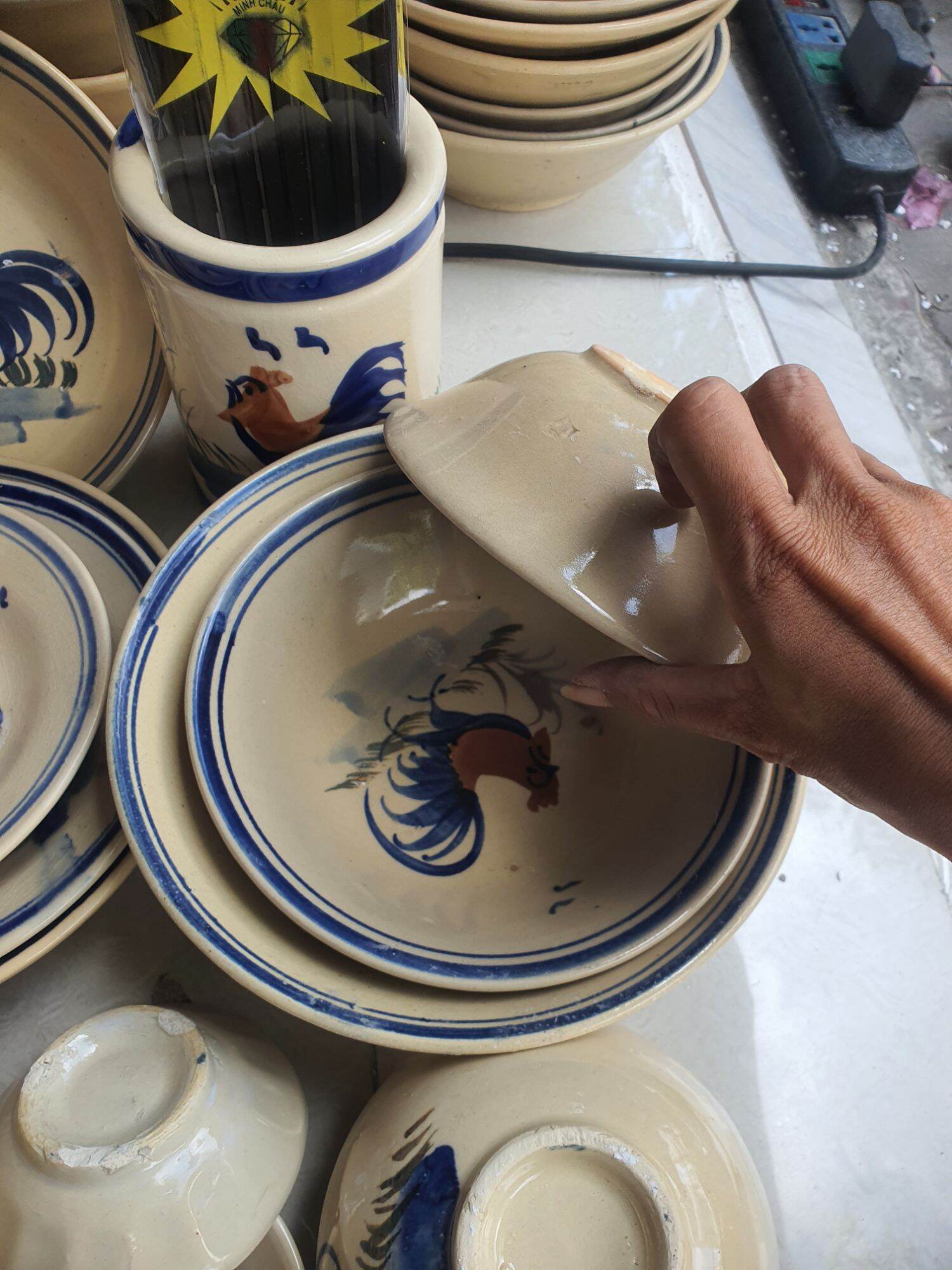 Combo tô chén dĩa con gà 17 món ( có sạn)
