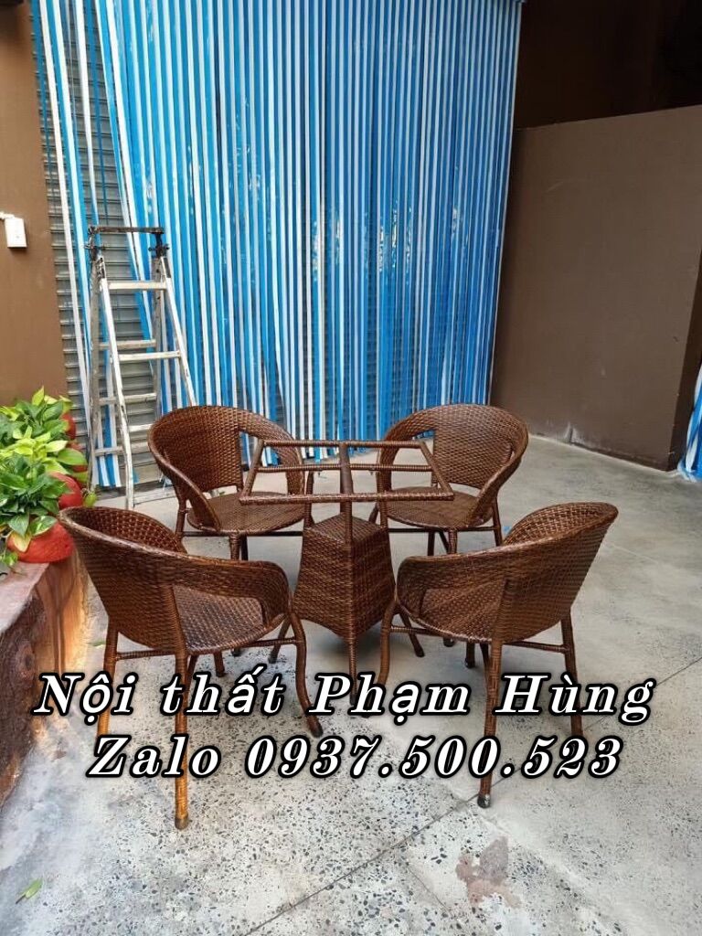 Bộ bàn ghế mây nhựa ngoài trời