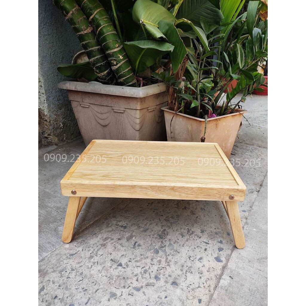 Bàn gỗ gấp gọn
