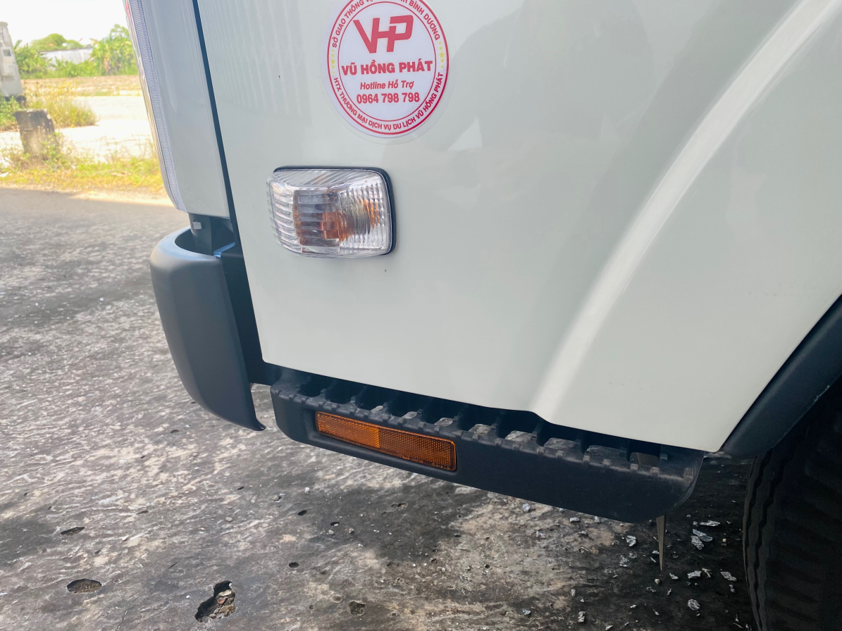 Phản quang isuzu, đèn phản quang
