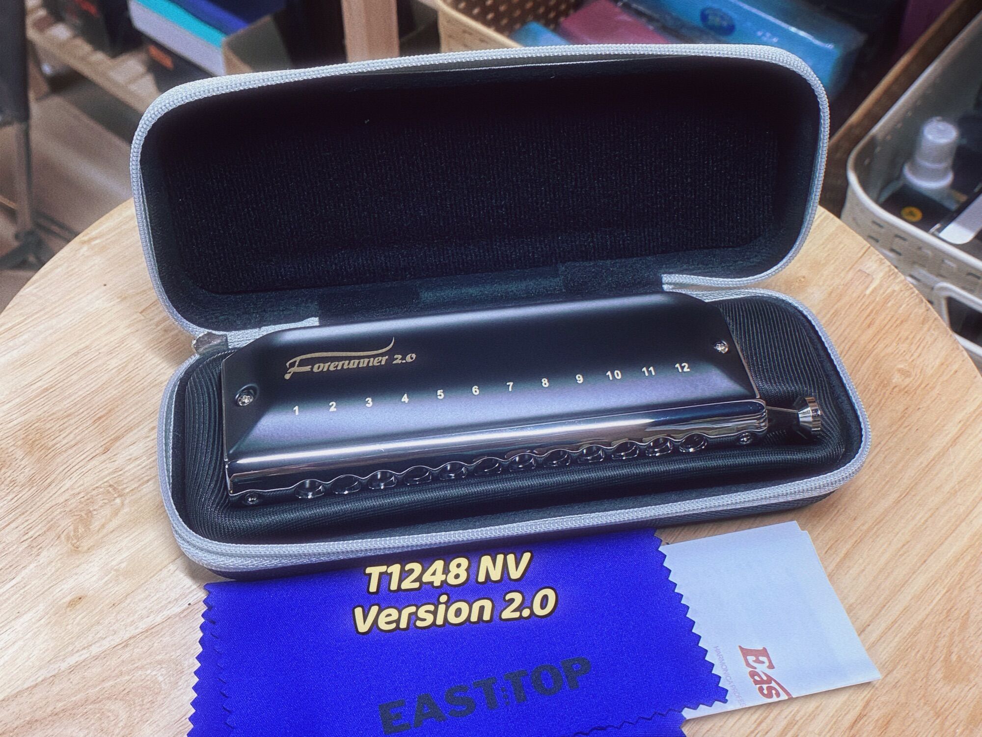 Kèn Chromatic 12 lỗ Easttop Forerunner T12-48NV (không windsaver)