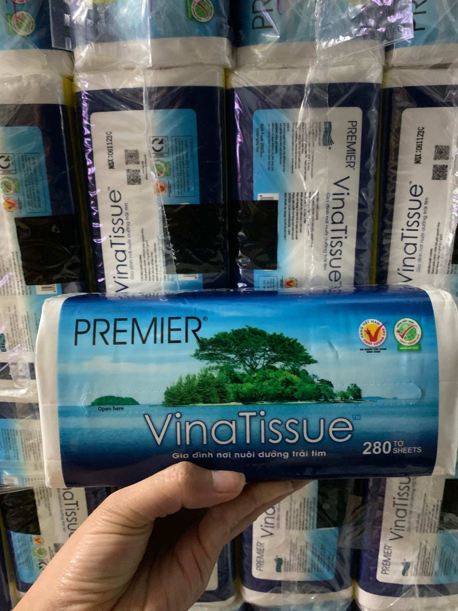 Vina Tissue Paper Towels 280 Sheets
