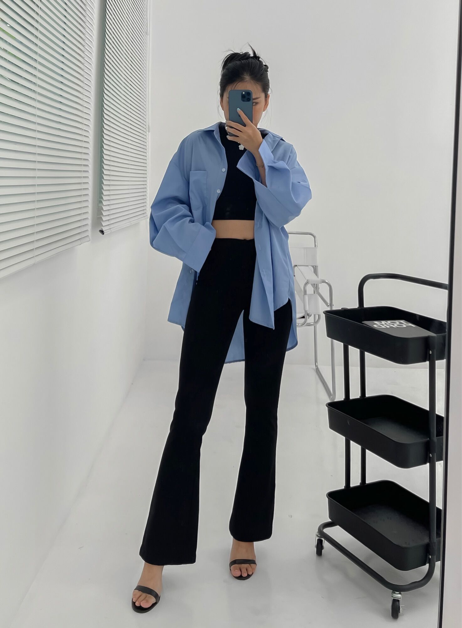 ÁO SƠ MI XANH OVERSIZE