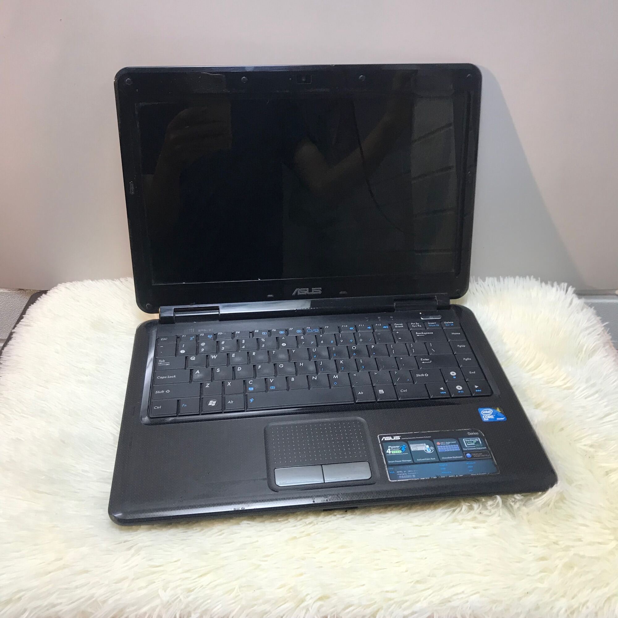 Laptop Asus Văn Phòng Học Tập Ram 4Gb, Camera Và Mic, Pin Mới ( Mới 97%)