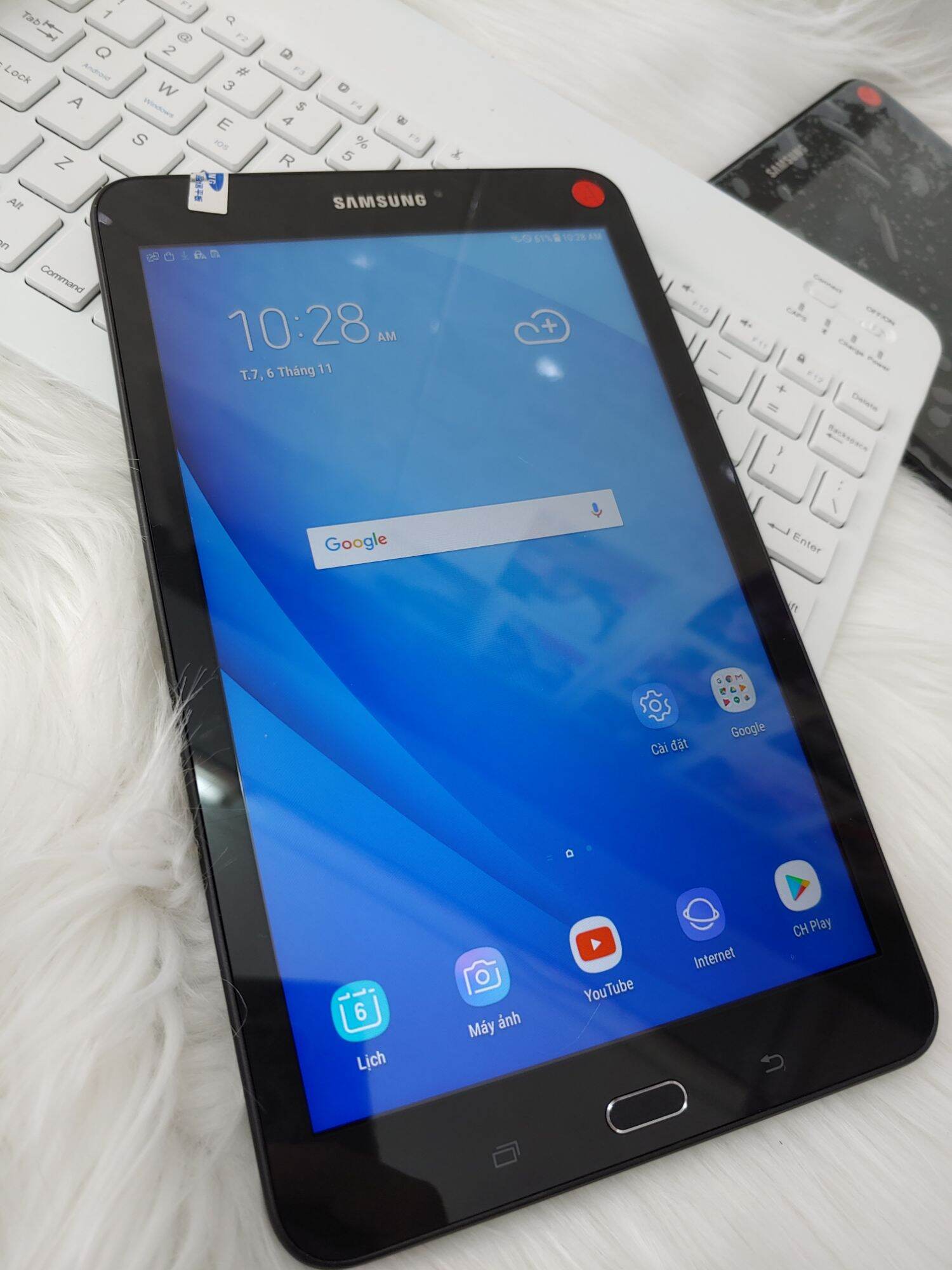 Samsung Tab E 8 inh(Lắp sim 4g wifi ) pin khỏe học online cả ngày