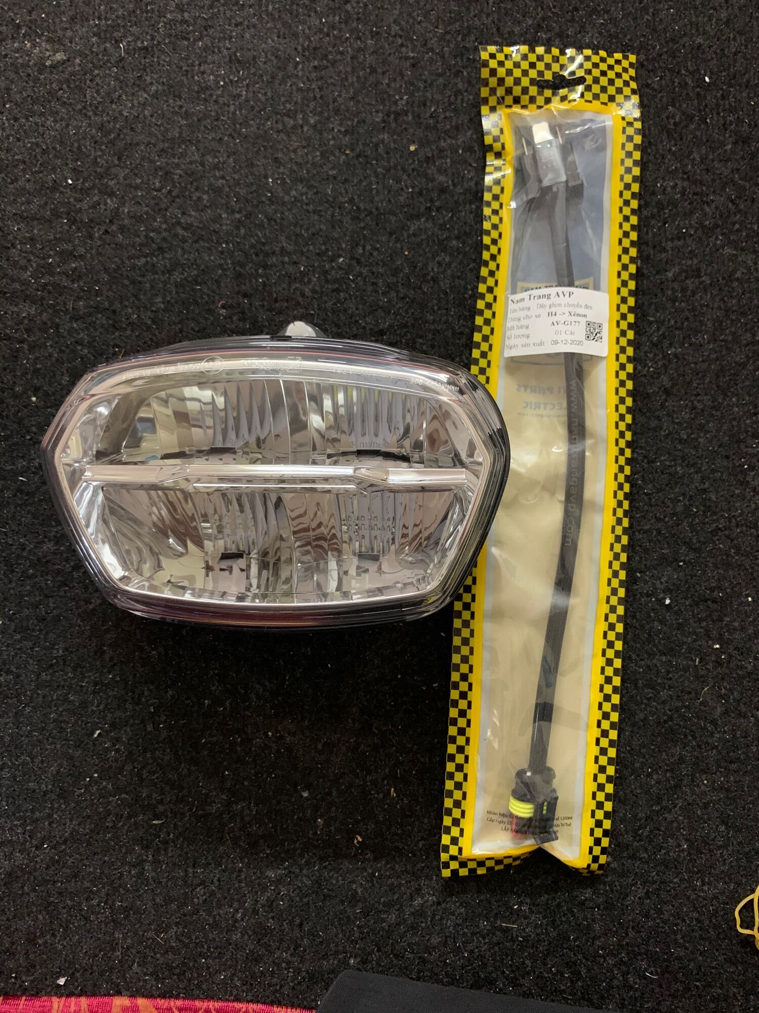 Pha led 2 tầng vespa sprint