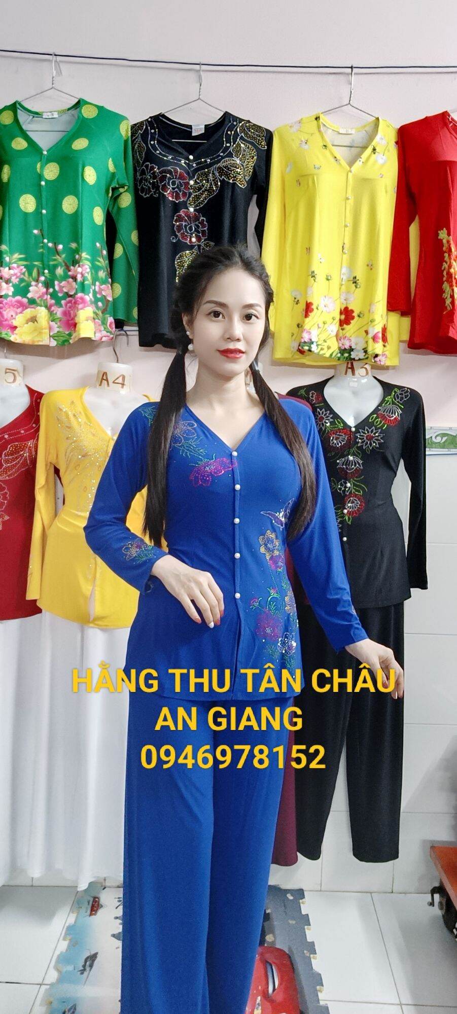 Bộ bà ba đính đá áo quần cùng màu quần ống rộng