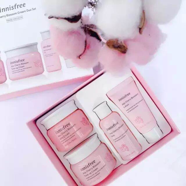 Set dưỡng da hoa anh đào innisfree full size