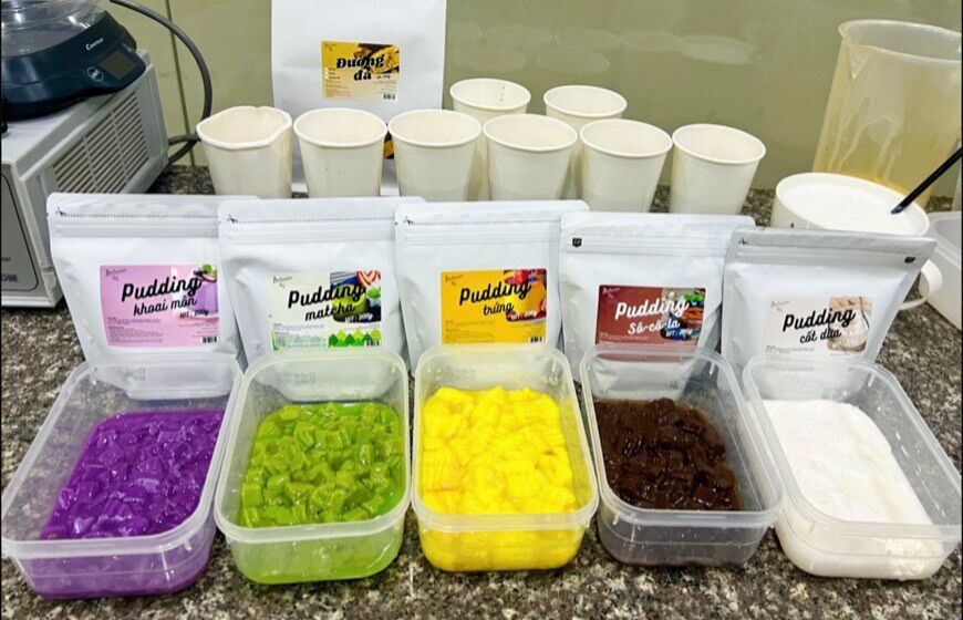 Pudding Trứng , khoai môn , matcha , sô cô la , cốt dừa