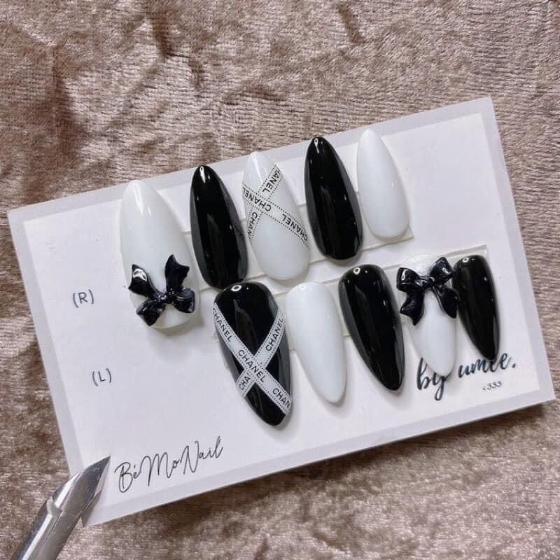 Nailbox trắng đen sticker gắn nơ H826