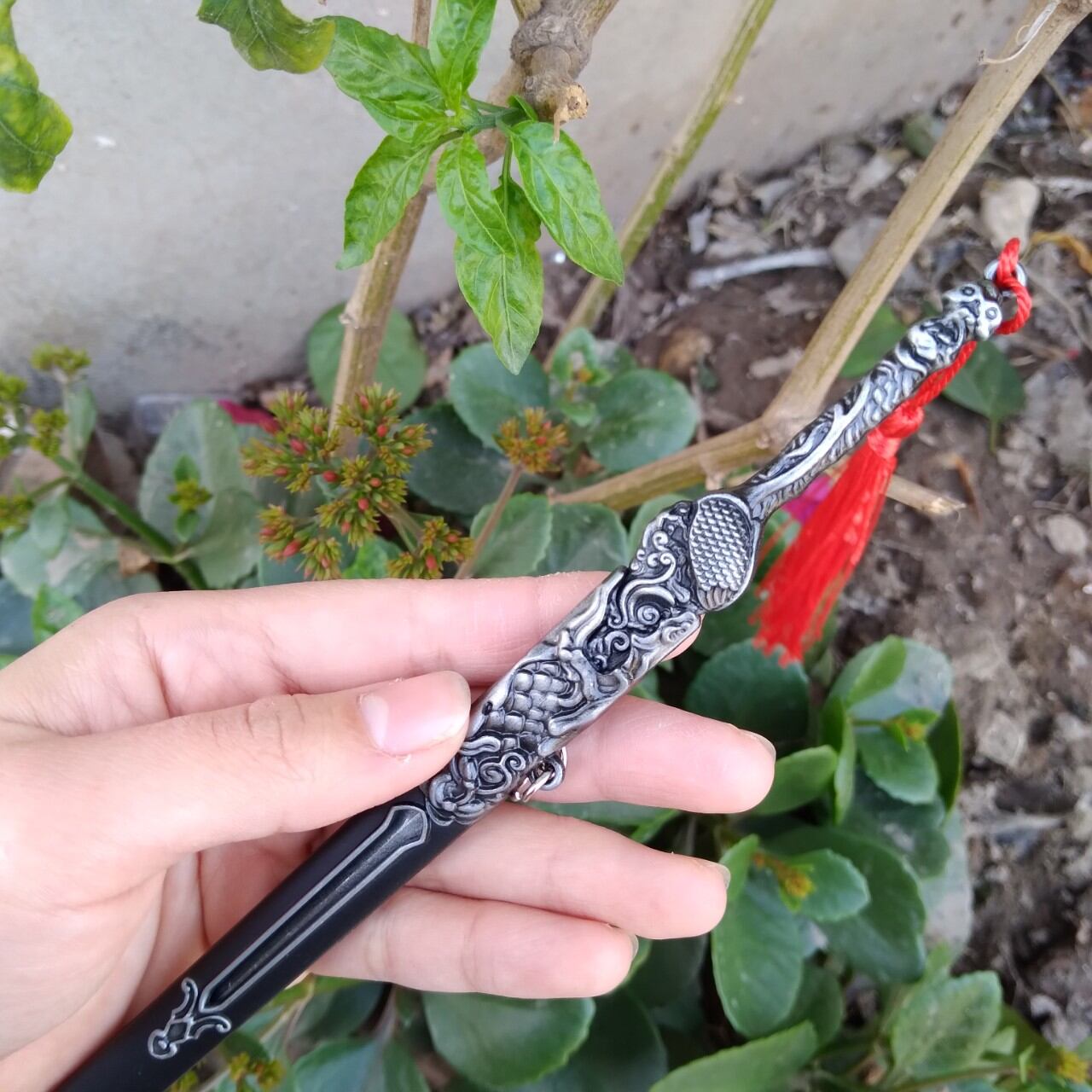 Mô Hình Du Long kiếm 22cm.