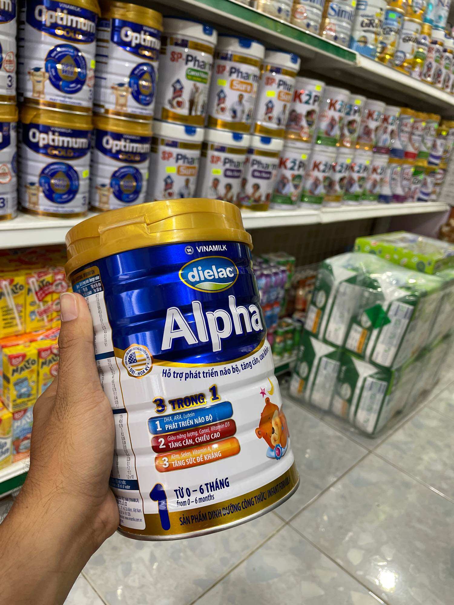 Dielac alpha số 1, cho bé từ 0-6 tháng. lon 900g
