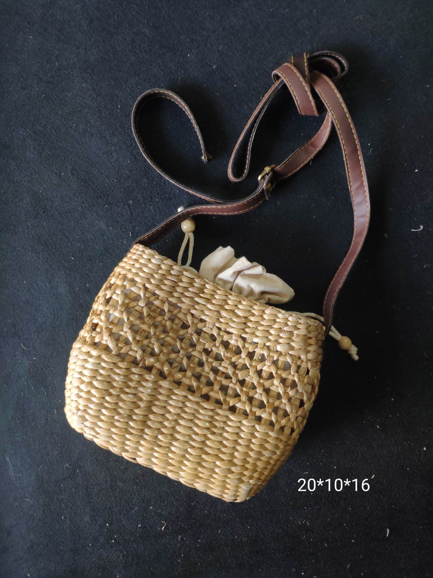 Giỏ xách lục bình