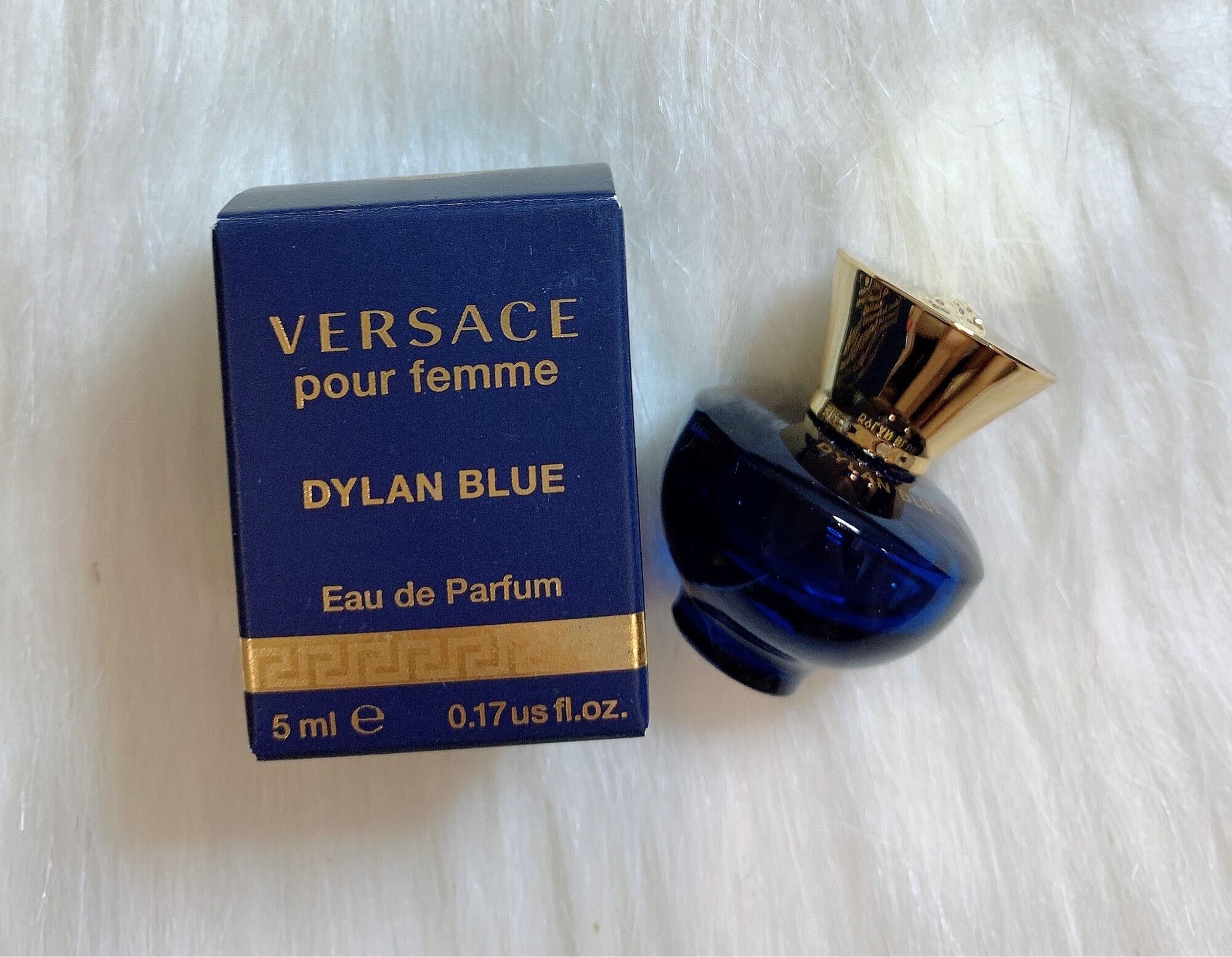 Nước hoa mini Versace pour femme dylan blue 5ml