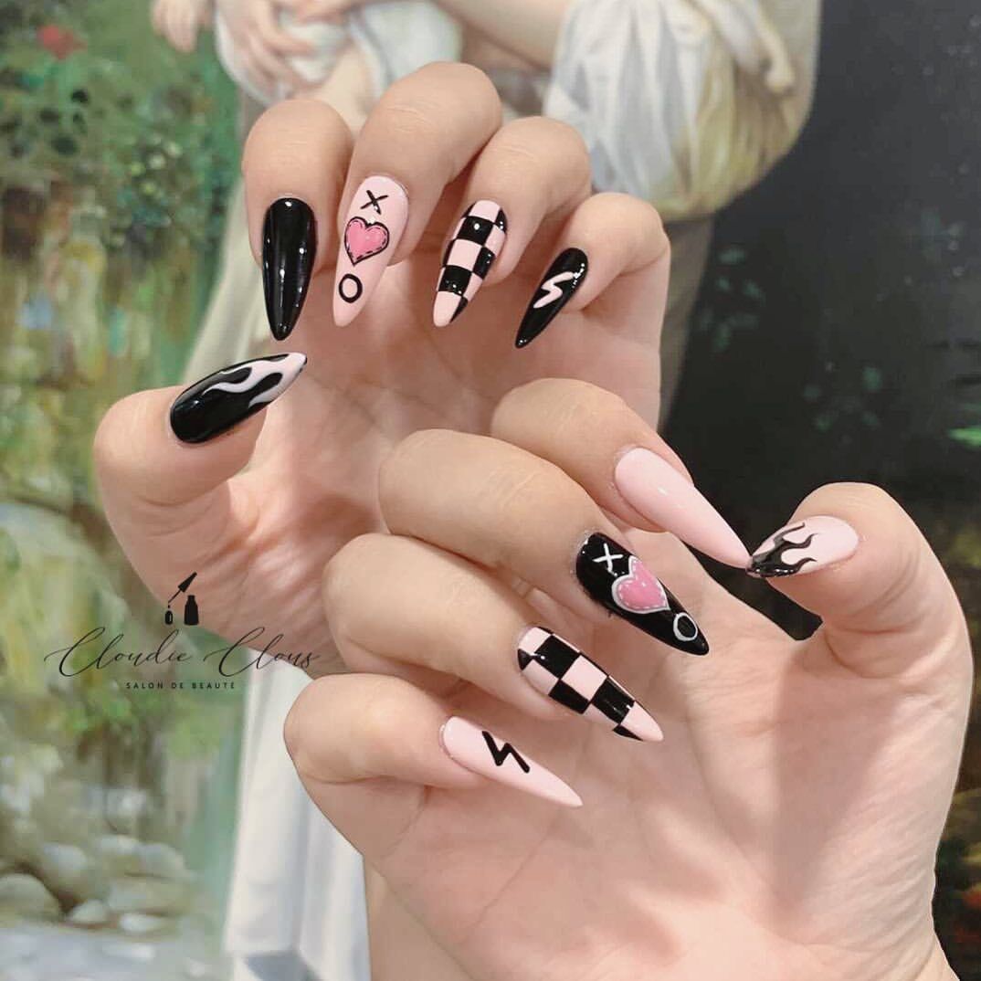 Nailbox thiết kế mẫu đen hồng