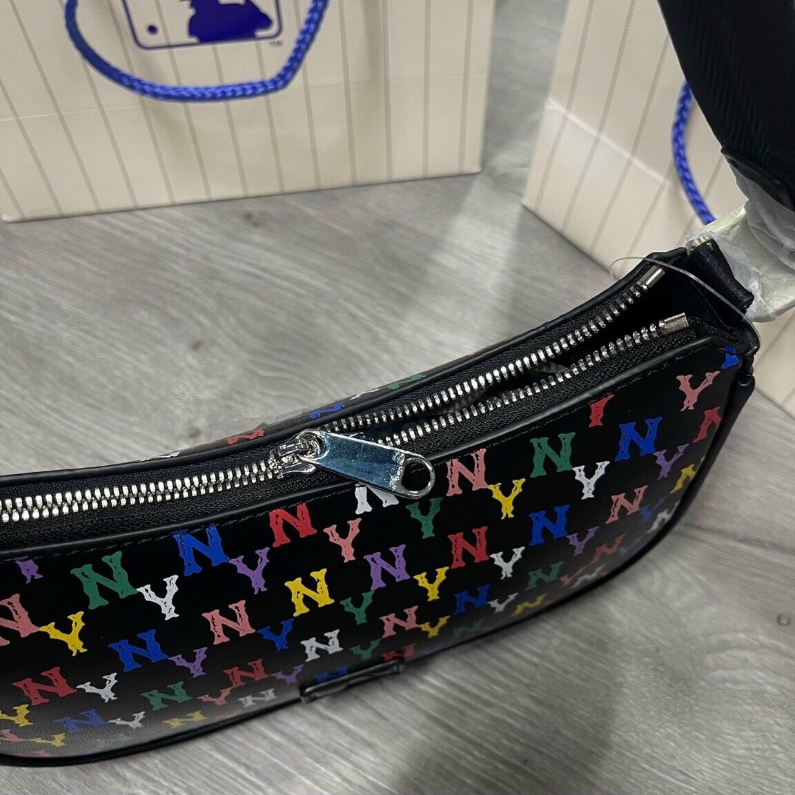 [Full Tag code] Túi cắp nách m.l b hobo bag hàng đẹp chuẩn phom (clip thật)