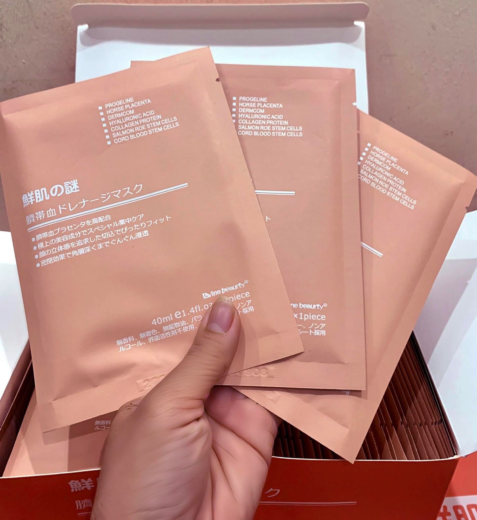 Mặt nạ nhau thai cừu hộp 50 miếng hàng chính hãng