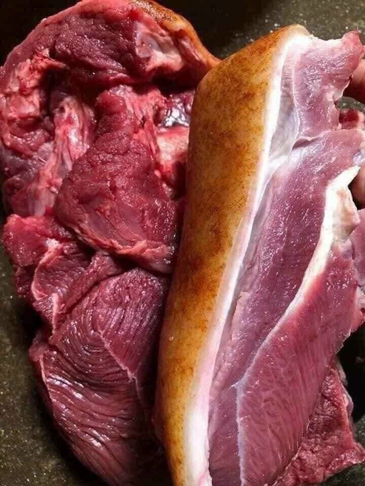 1kg Bag of Fresh Deer Leg Meat with Skin (Express Delivery in Hcmc)
