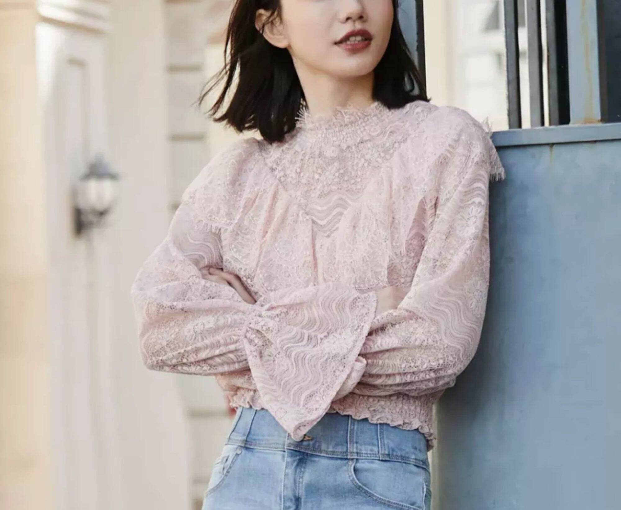 Áo ren tiểu thư tay dài bo gấu hàng hiệu vero moda