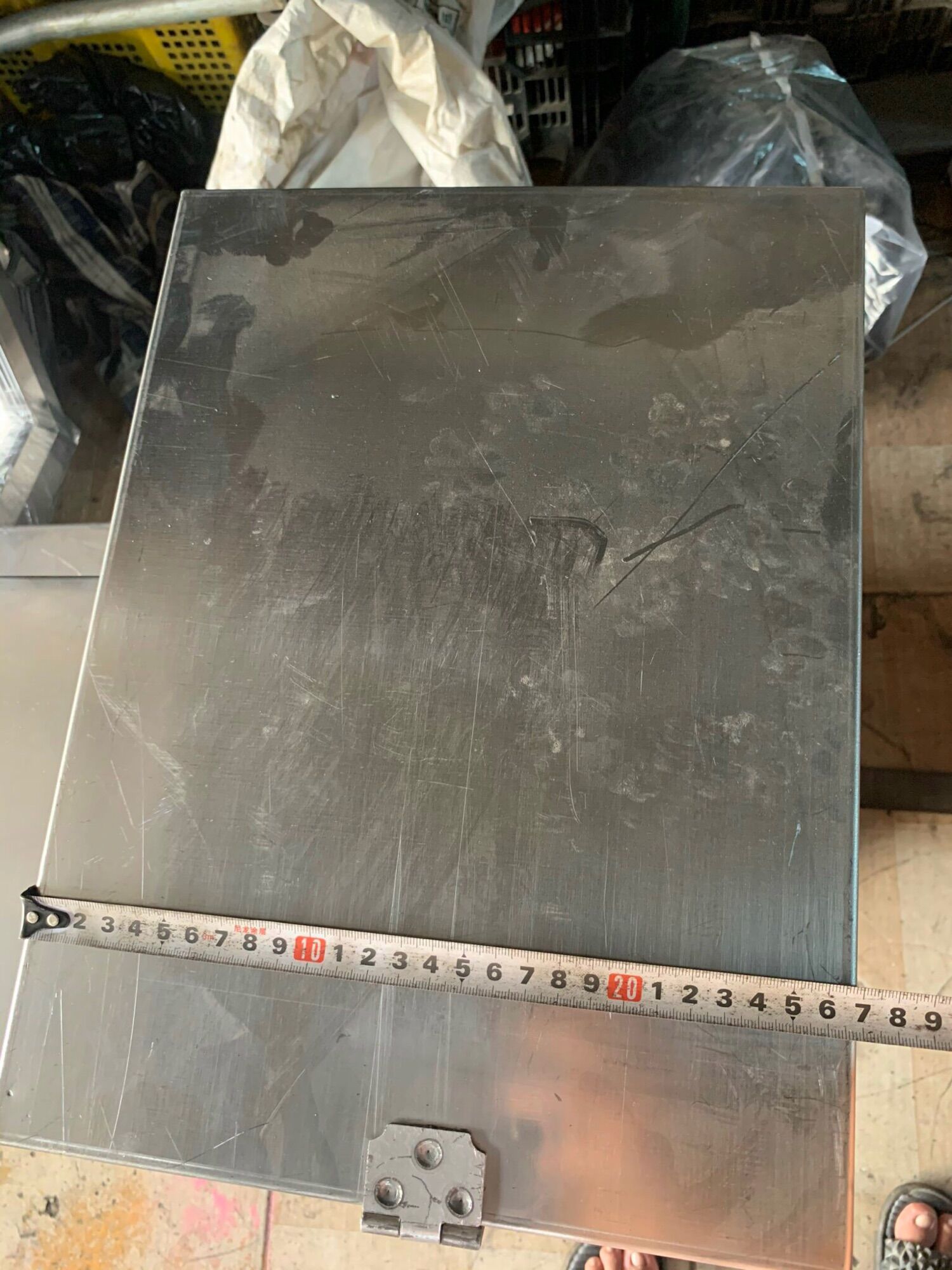 THÙNG ĐỰNG ĐỒ NGHỀ INOX TO LOẠI DÀY