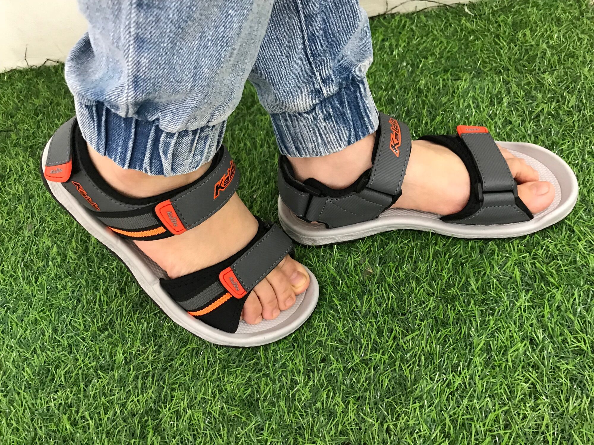 Sandal nam nữ-xăng đan